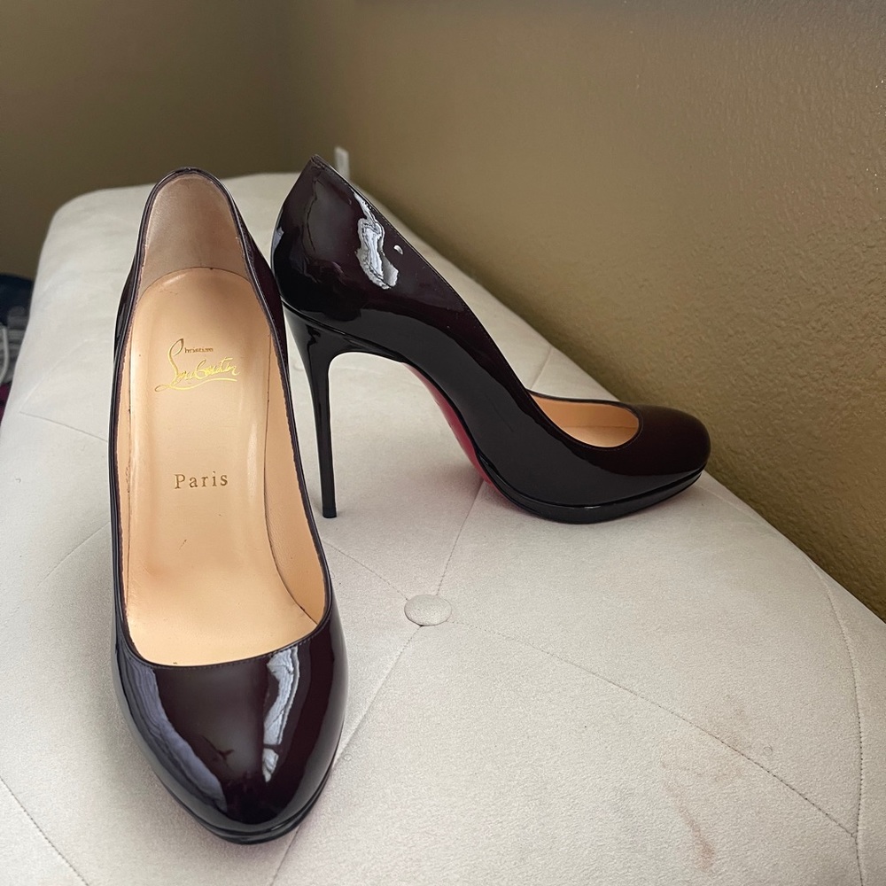 Christian Louboutin Filo Pump